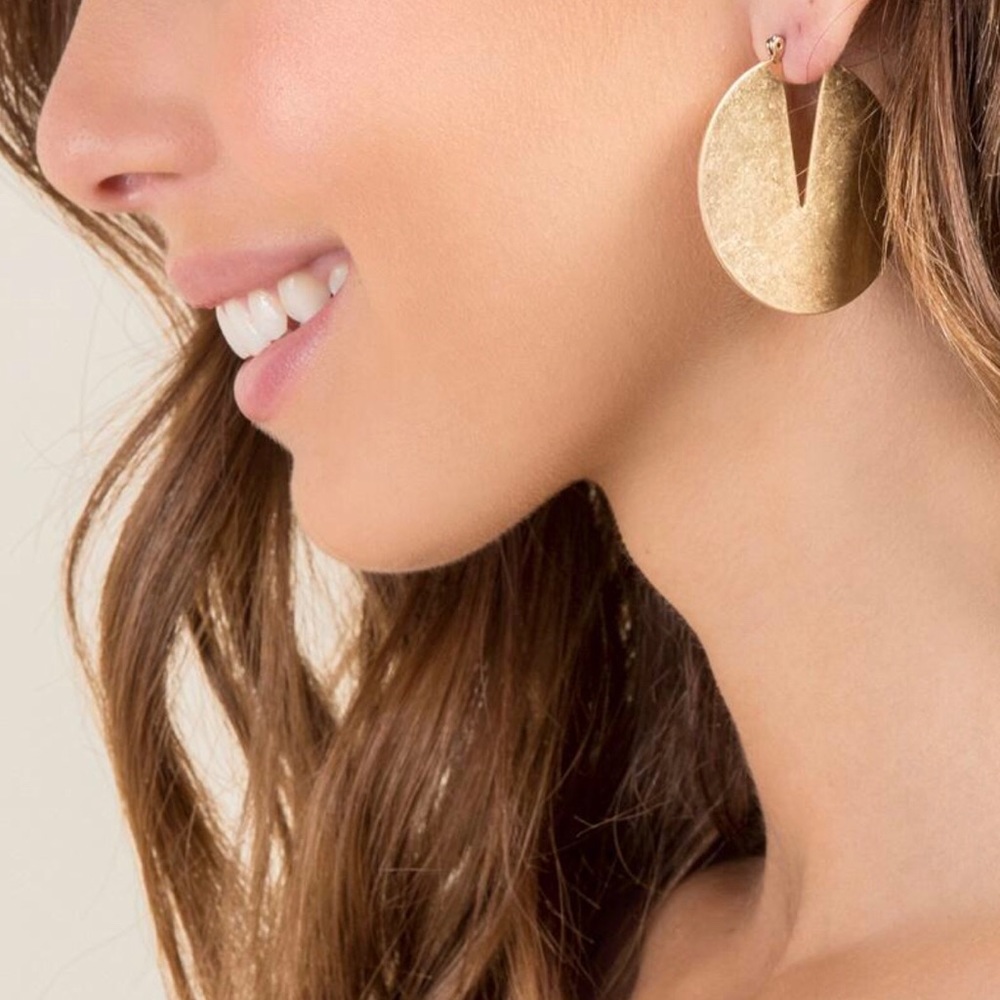 Metal Statement Earrings in Gold
